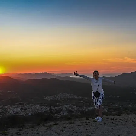 Vista Divina Cumbre del Sol